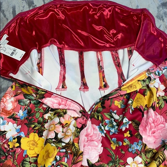 NWT NY&CO Strapless Floral Dress w/ POCKETS! - Picture 7 of 11